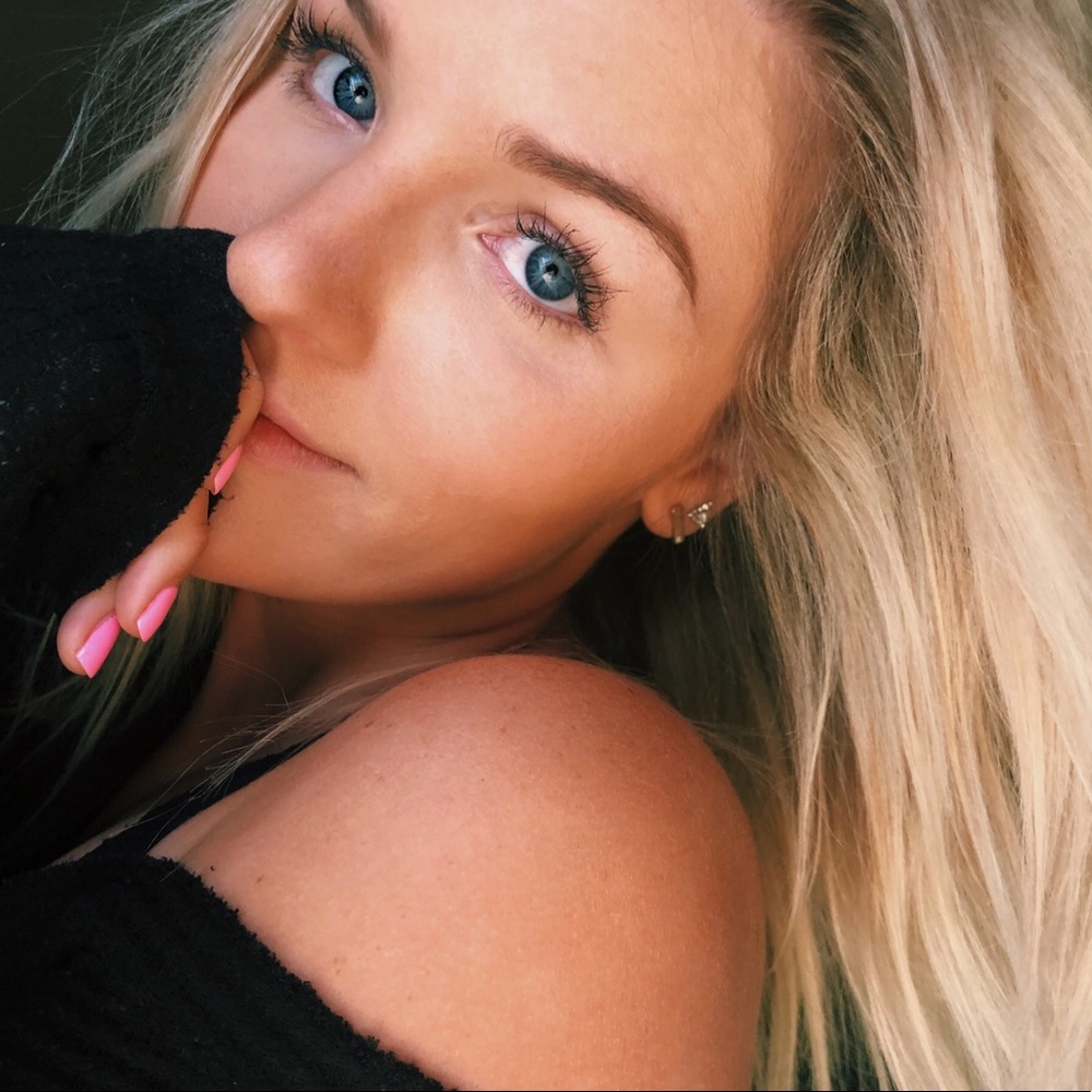 Meet your Posher, Emma